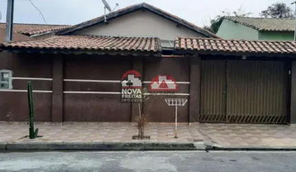 Casa Padrão em Pindamonhangaba