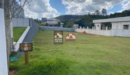 Terreno Padrão em Condomínio em Jambeiro
