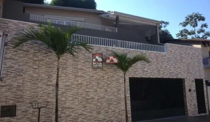 invista em um imovel completo com alto potencial de valorizaçao, localizado area central proximos aos comercios.