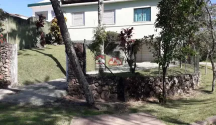 Casa Padrão em Caraguatatuba