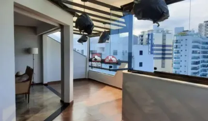 Unico duplex cobertura pé na areia