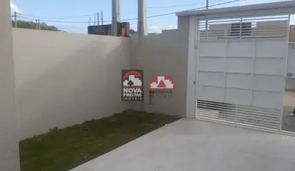 Casa Nova (não geminada) com 2 dormitórios sendo 1 suíte, bairro Morro do Algodão