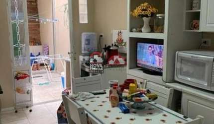 Casa Sobrado Padrão em São José dos Campos