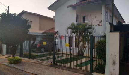 Casa Sobrado com ponto Comercial em São José dos Campos