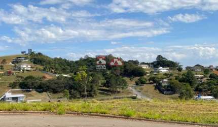 Terreno Padrão em Condomínio em Jambeiro