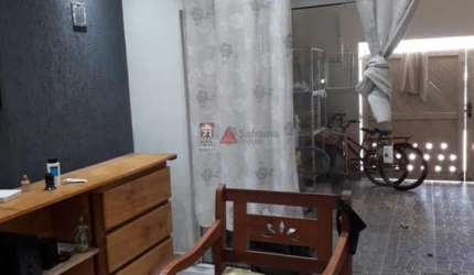 Casa Sobrado Padrão em Caraguatatuba