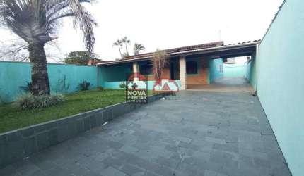 Casa Padrão em Caraguatatuba