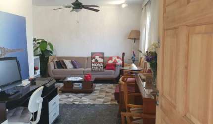 Casa Padrão em São José dos Campos