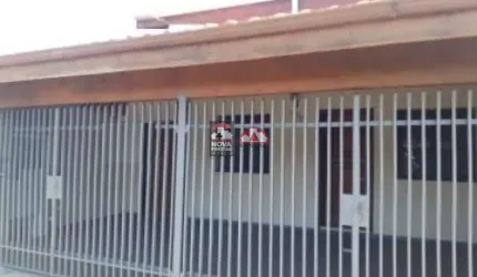 Casa Padrão em Pindamonhangaba