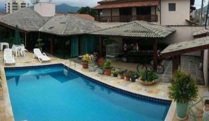 Casa Padrão em Caraguatatuba