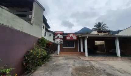 Casa Padrão em Caraguatatuba