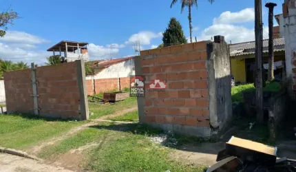 Casa Edícula em Caraguatatuba
