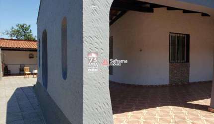Casa Sobrado Padrão em Caraguatatuba
