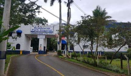Terreno Padrão em Condomínio em Caraguatatuba