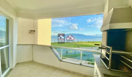 Apartamento com Vista para o Mar, e varanda gourmet com churrasqueira