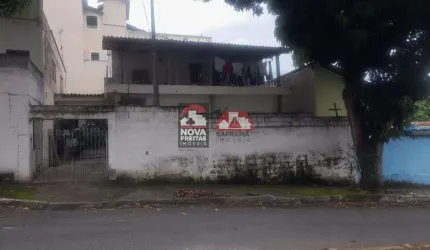 Casa Sobrado Padrão em São José dos Campos