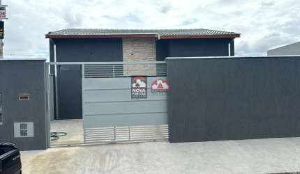 Casa em Construção à Venda no Portal dos Eucaliptos - Pindamonhangaba