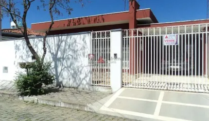 Casa Padrão em Pindamonhangaba