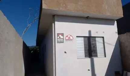 Vendo linda casa nova no bairro dos golfinhos!!!!