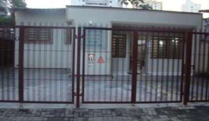 Sala no Vila Adyana.