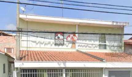 Casa Sobrado Padrão em São José dos Campos