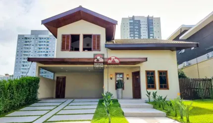 Casa Sobrado Condomínio em Jacareí