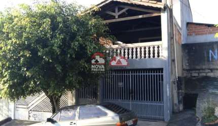 Casa Sobrado Padrão em São José dos Campos