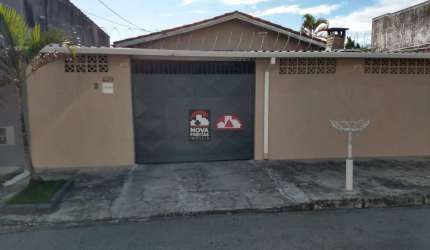 Casa Padrão em Taubaté