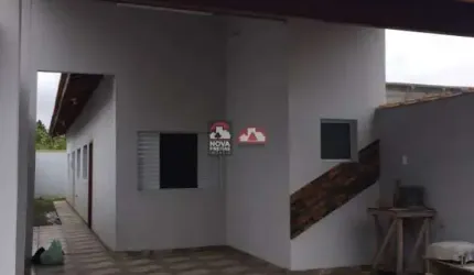 Casa à venda, Jd. das Palmeiras - Caraguatatuba