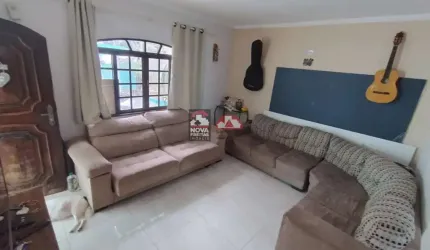 Casa Sobrado Padrão em São José dos Campos