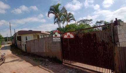 Casa Sobrado Padrão em São José dos Campos