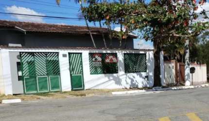 Casa Padrão em Pindamonhangaba
