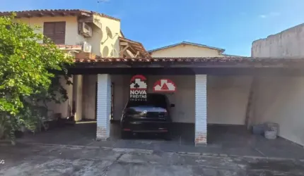 Sobrado com cinco dormitórios sendo quatro suites  e escritório no Porto Novo em Caraguatatuba