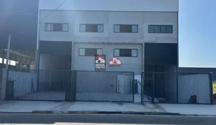 Galpão Comercial - Excelente Oportunidade para sua Empresa!