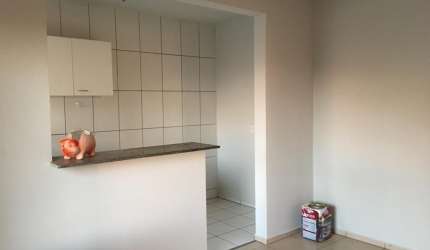 Apartamento com sacada| 2 quartos| higienopolis