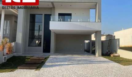 CASA EM CONDOMINIO FECHADO 3 DORM - COM PISCINA