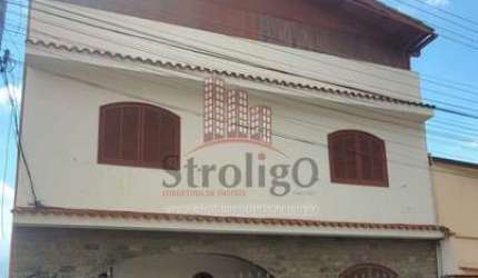 C516 Casa ampla com 3 quartos com terraço, Perissê- Nova Friburgo-RJ