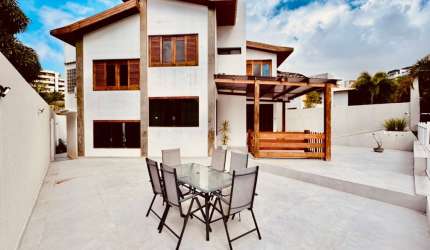 EXCELENTE CASA NO BAIRRO DO ITAIGARA