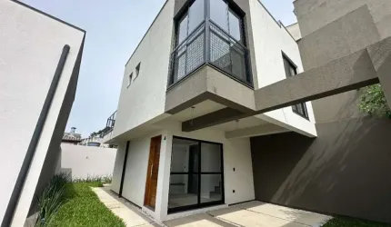 Casa com 3 quartos à venda na Rua Nossa Senhora do Rocio, 223, Santa Cândida, Curitiba por R$ 612.559