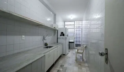 Apartamento com 4 quartos à venda na Rua Guilherme de Almeida, 180, Santo Antônio, Belo Horizonte por R$ 670.000