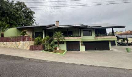 Casa com 3 quartos à venda no Centro, Pomerode  por R$ 2.400.000