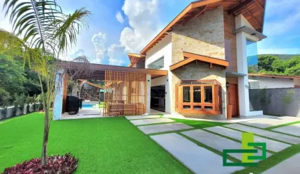 Venda e Locação por Temporada | Linda Casa No condomínio Mar Verde.