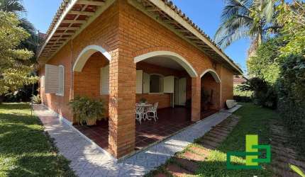 Venda | Casa Pé na Areia Condomínio-Praia da Cocanha