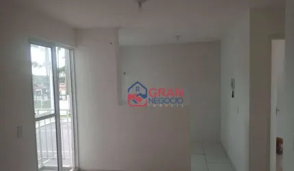 Apartamento no Condomínio Club Califórnia.
