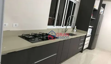 Sobrado à venda no Tatuquara