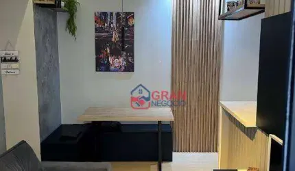 Apartamento mobiliado à venda na região do Campo Comprido