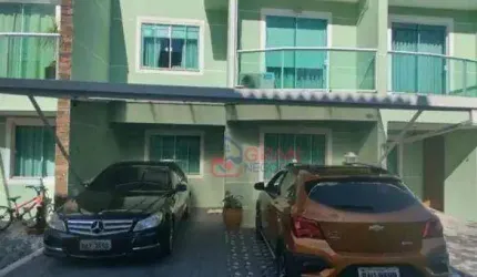 Sobrado Tríplex à Venda no Guaíra – 3 Quartos, Espaço Gourmet e Muito Conforto!