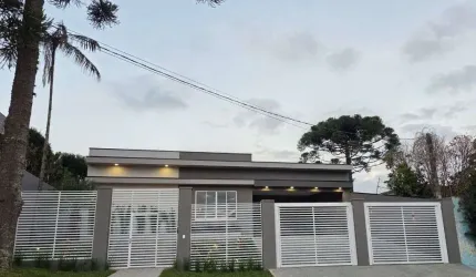 Casa à venda no Santo Inácio - Atrás o Parque Barigui