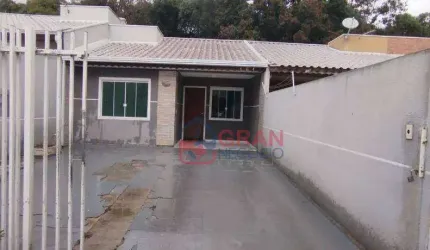 Casa com 3 dormitórios à venda em Araucária/PR