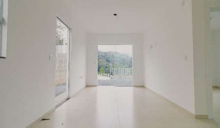 Casas novas com 2 e 3 dormitórios em Pomerode